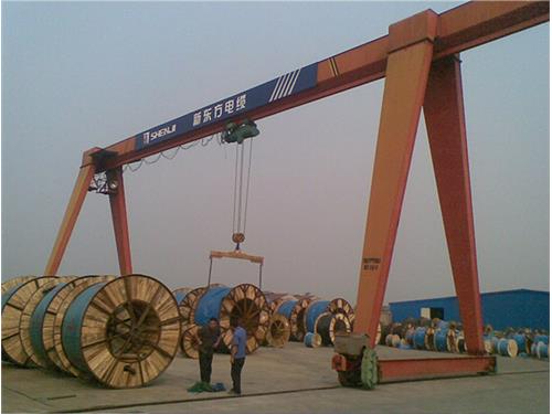 甘肅包廂式電支門(mén)式起重機(jī)