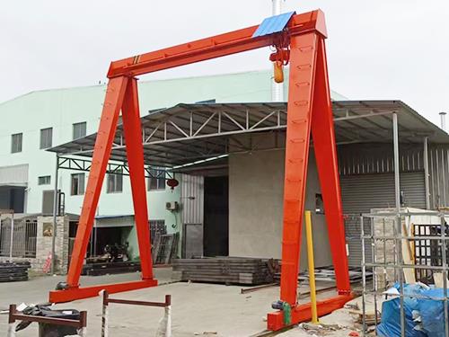 甘肅電動(dòng)葫蘆門(mén)式起重機(jī)